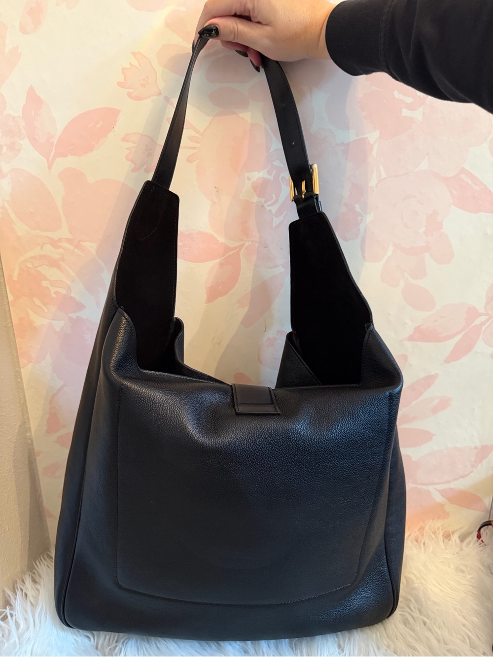 Women's Black Large Monarch Leather Hobo Shoulder Bag - Picture 4 of 10